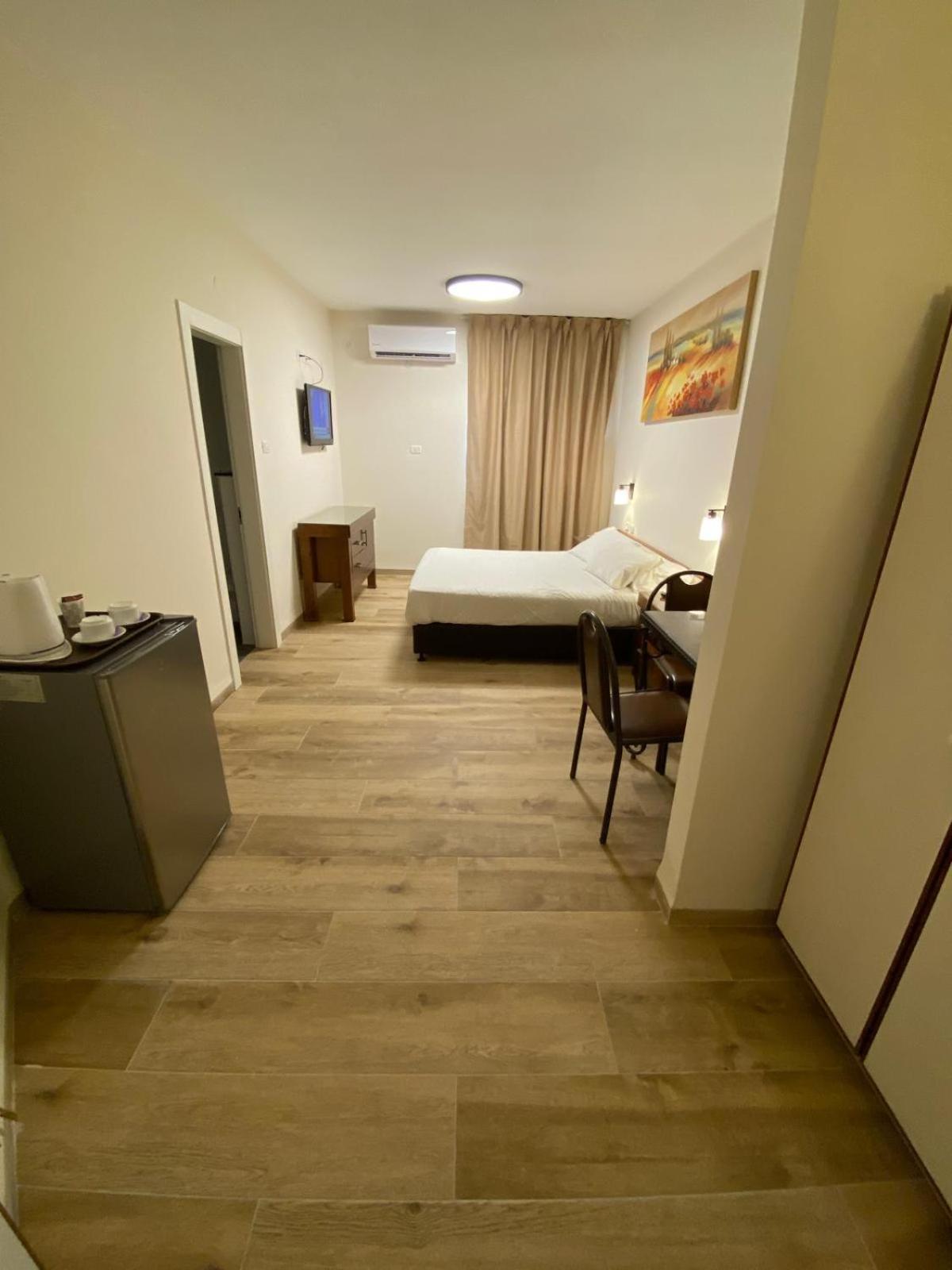 Berger Hotel 티베리아 외부 사진